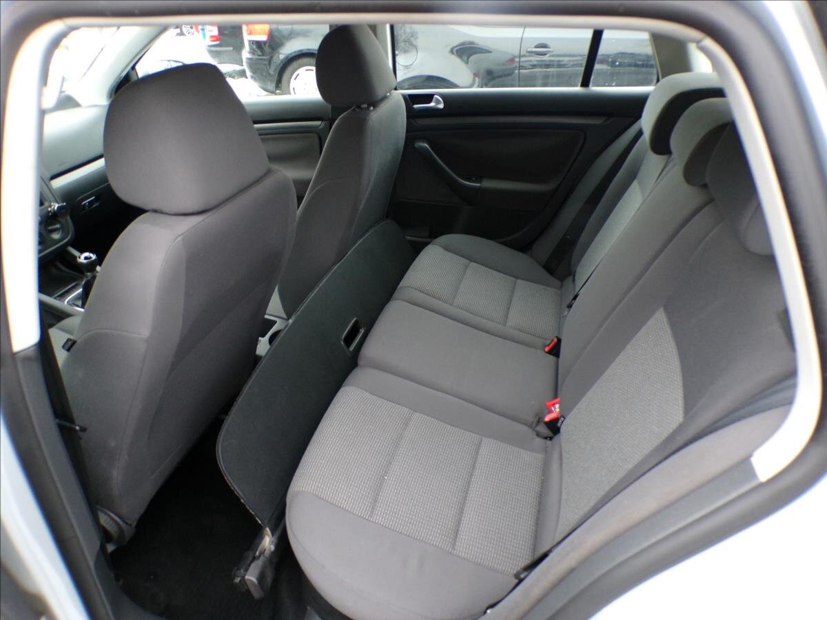 Volkswagen Golf Kombi 1,9 l 77 kw