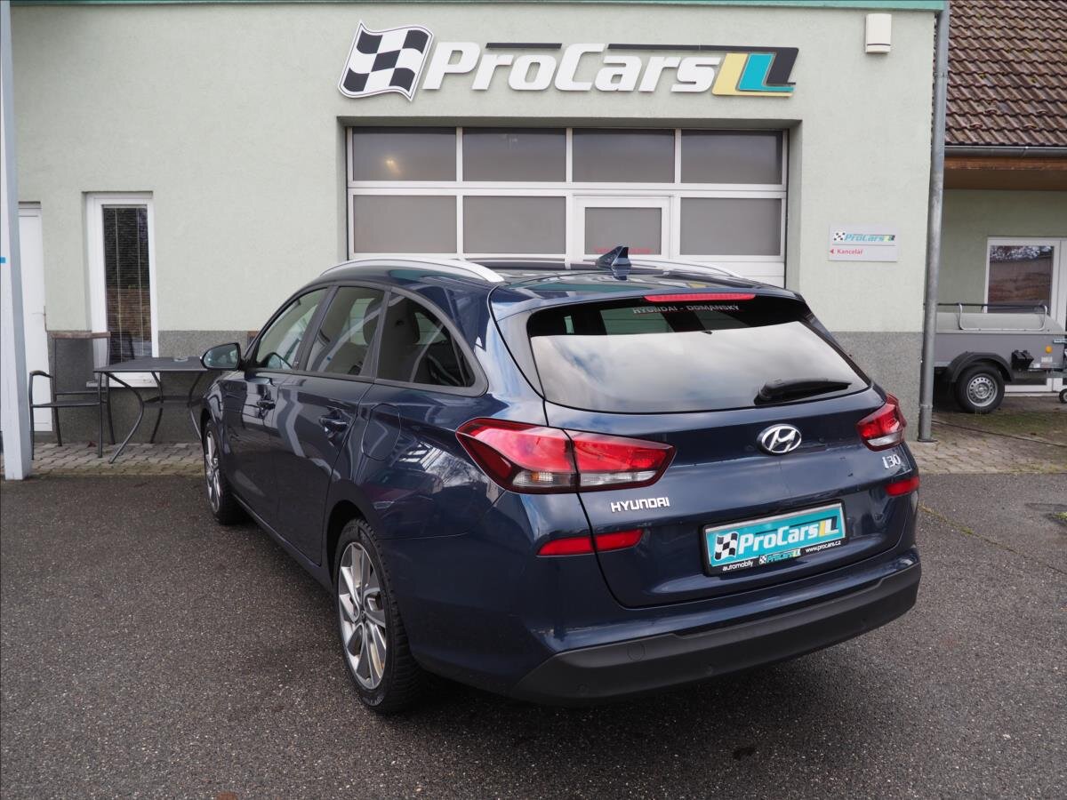 Hyundai i30 Kombi 1,4 l 103 kw