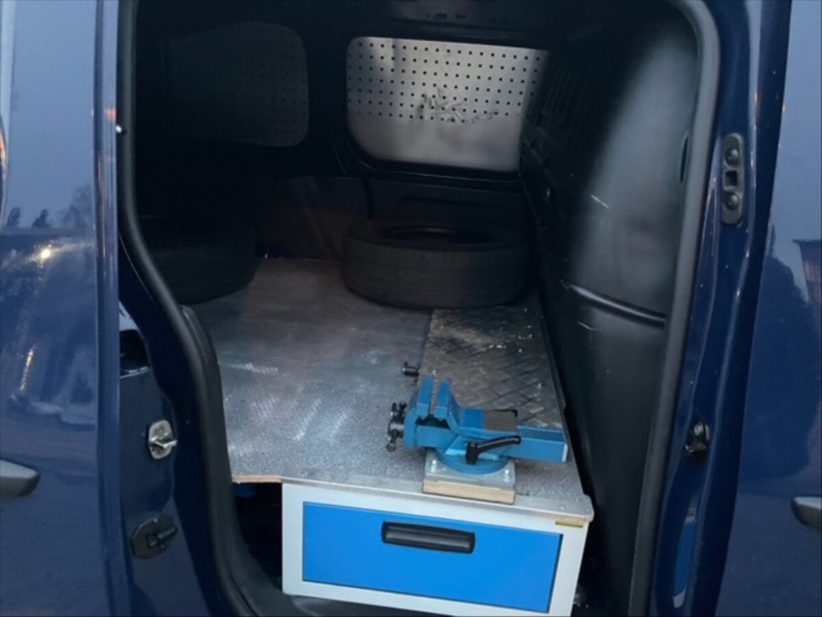 Peugeot Ostatní Ostatní 1,5 l 75 kw