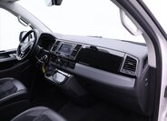 Volkswagen Multivan 31