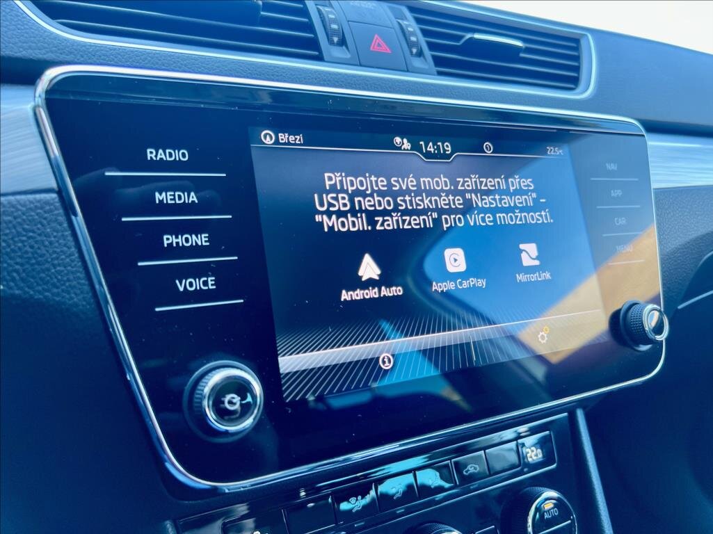 Škoda Superb Kombi 2,0 l 110 kw