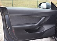 Tesla Model 3 Sedan 0,0 366 kw