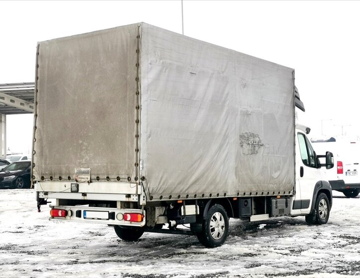 Peugeot Boxer Valník 2,2 l 110 kw