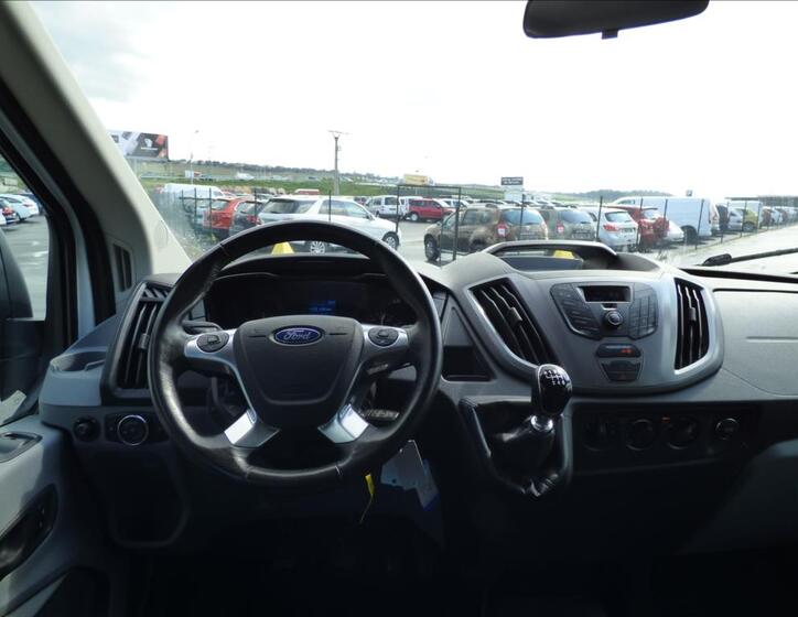 Ford Transit 11