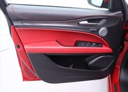 Alfa Romeo Stelvio SUV / Terénní 2,9 l 375 kw