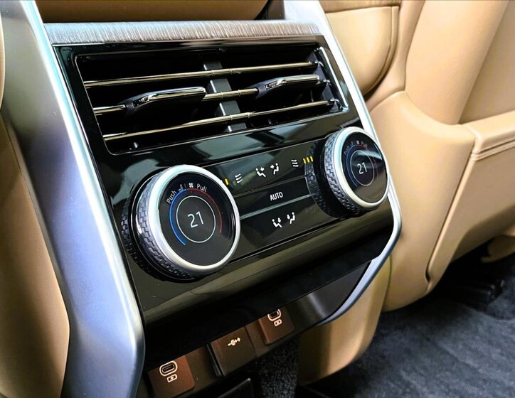 Land Rover Range Rover SUV / Terénní 3,0 l 258 kw