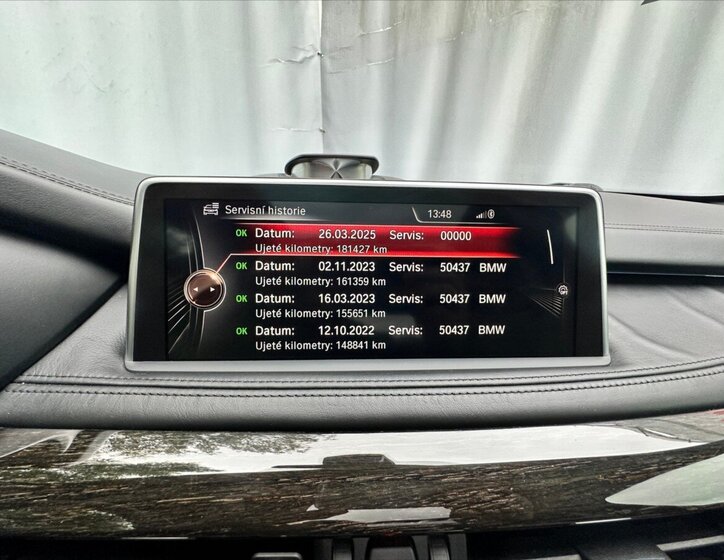 BMW X5 Kombi 3,0 l 280 kw