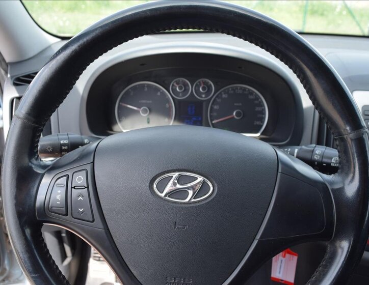 Hyundai i30 Hatchback 1,6 l 66 kw