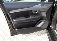 Volvo XC90 29