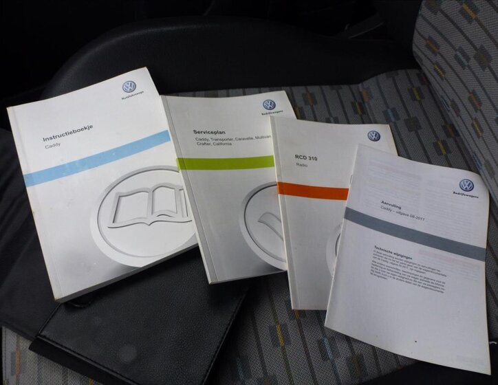 Volkswagen Caddy Skříň 1,6 l 55 kw