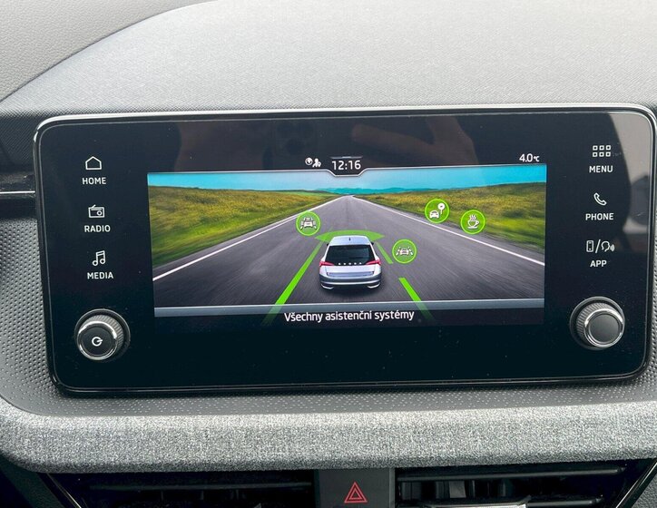 Škoda Scala Hatchback 1,0 l 85 kw