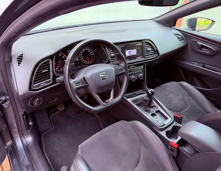 Seat Leon Hatchback 1,4 l 92 kw