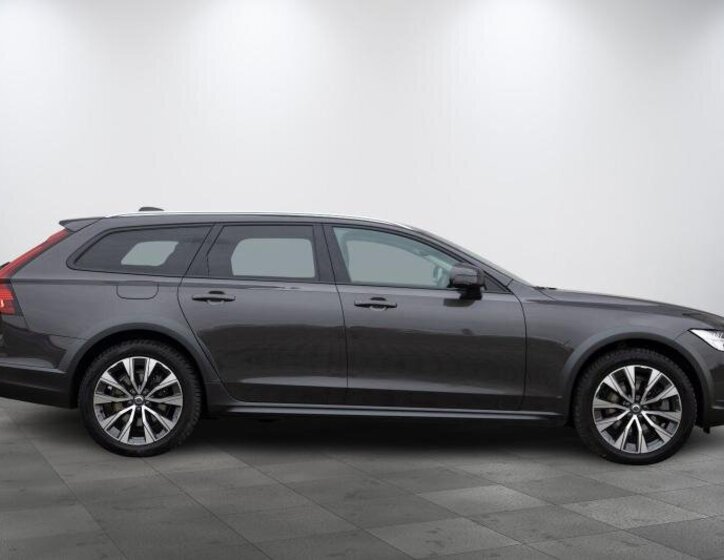 Volvo V90 Kombi 2,0 l 173 kw