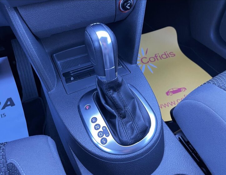 Volkswagen Touran MPV 1,6 l 77 kw