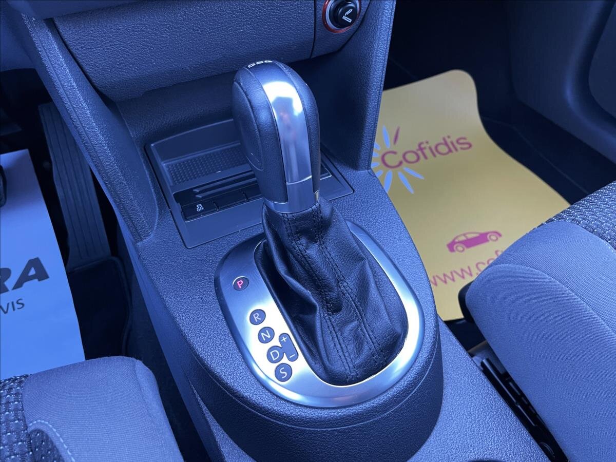 Volkswagen Touran MPV 1,6 l 77 kw