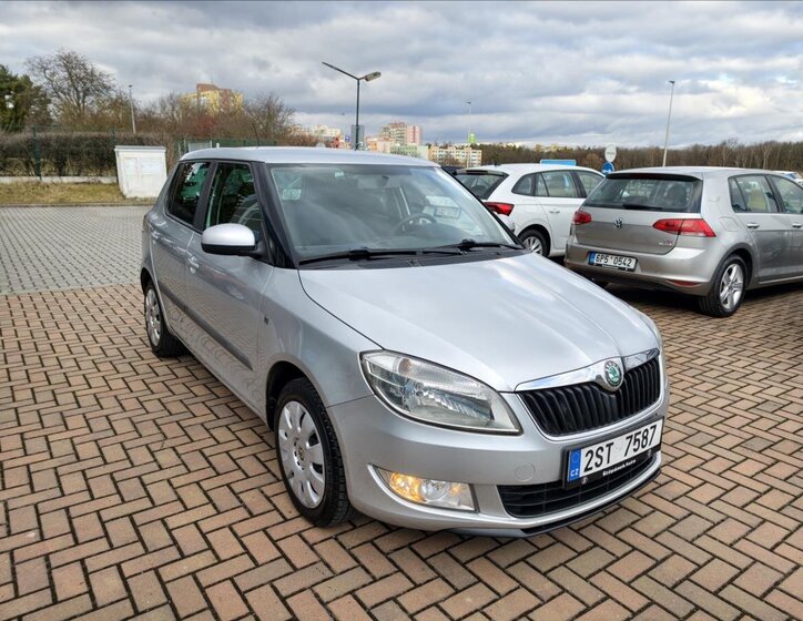 Škoda Fabia Hatchback 1,6 l 55 kw