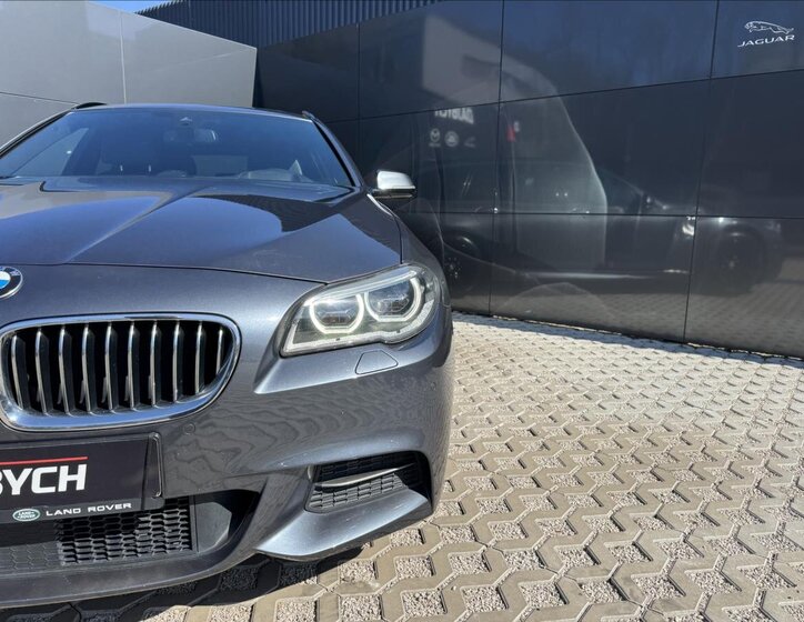 BMW Řada 5 Kombi 3,0 l 230 kw