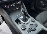 Alfa Romeo Stelvio 31