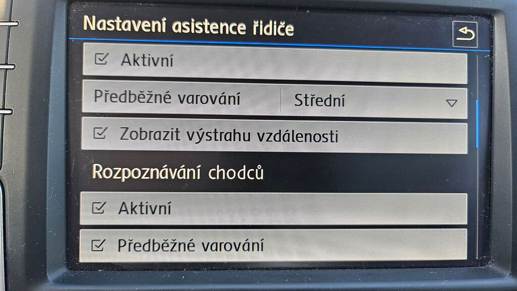 Volkswagen Passat Kombi 1,6 l 88 kw