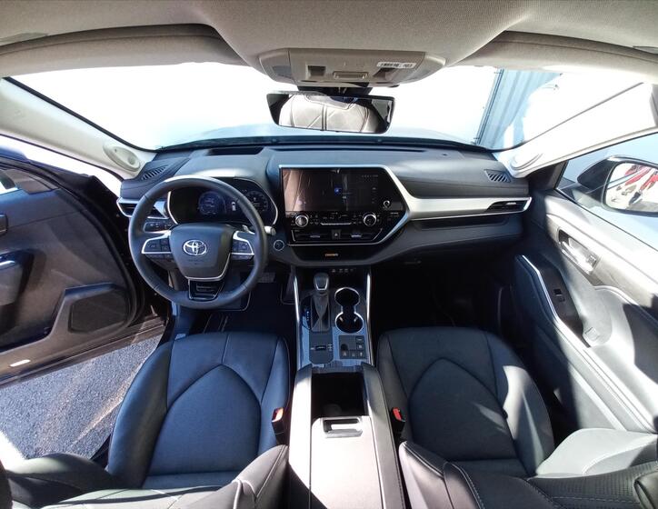 Toyota Highlander 11