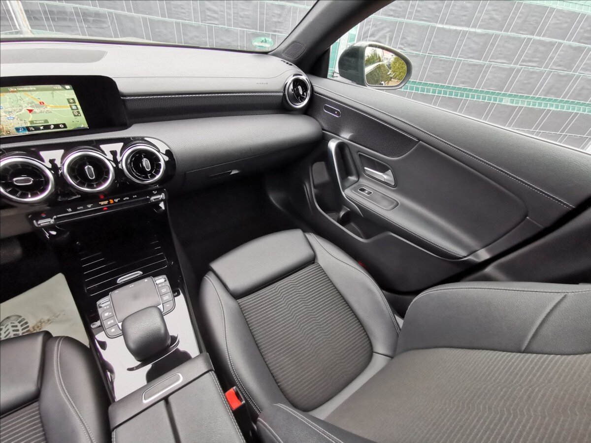 Mercedes-Benz CLA Kombi 2,0 l 110 kw