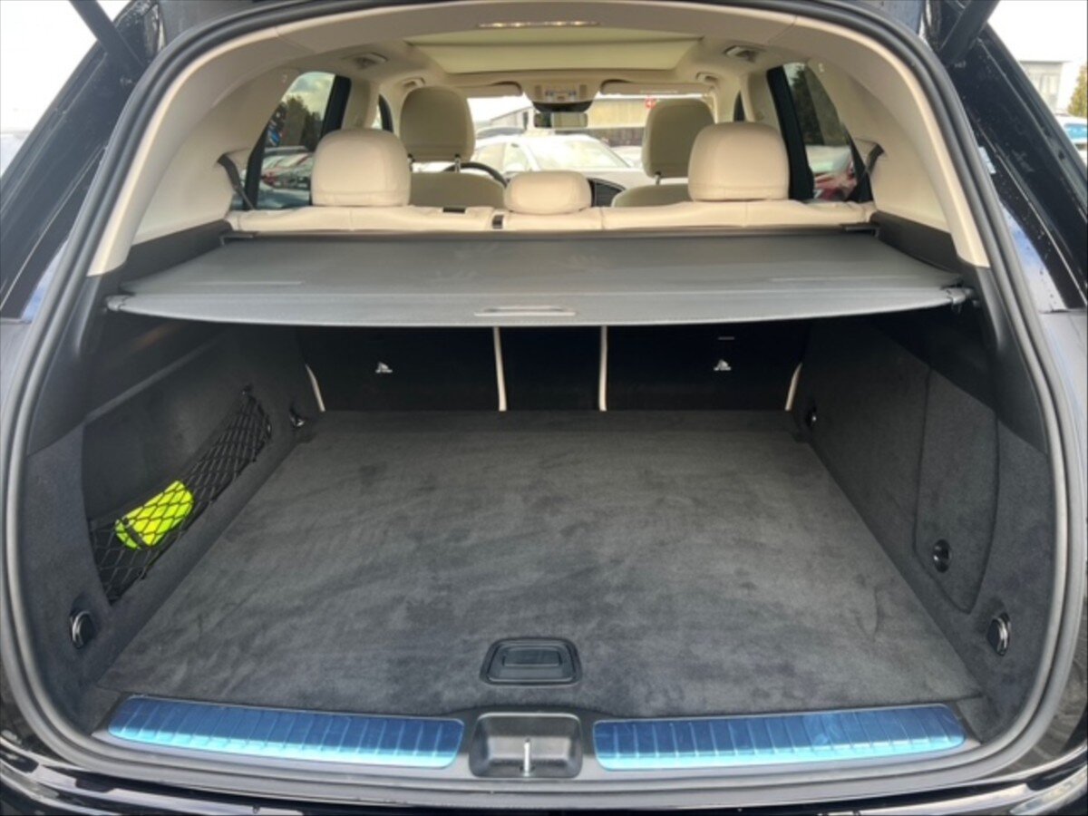 Mercedes-Benz GLE SUV 4,0 l 450 kw