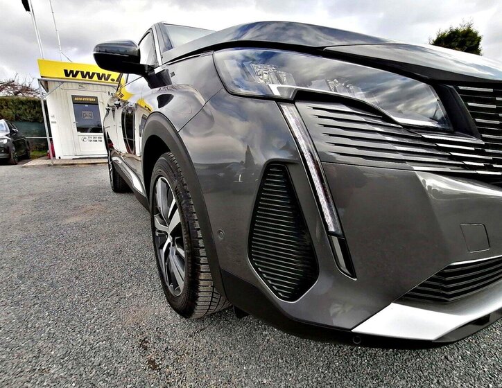 Peugeot 5008 SUV / Terénní 1,5 l 96 kw