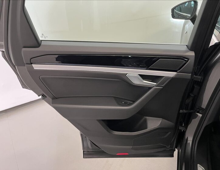 Volkswagen Touareg 27