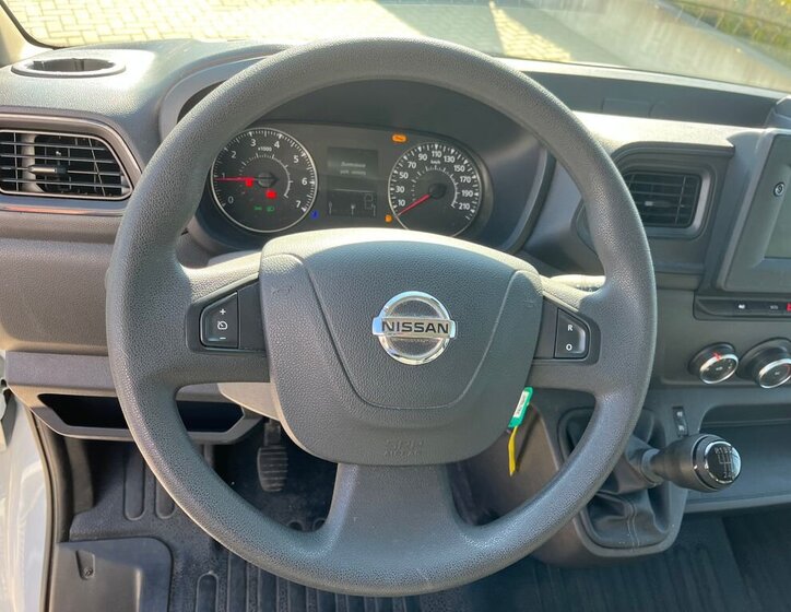 Nissan Interstar Skříň 2,3 l 100 kw