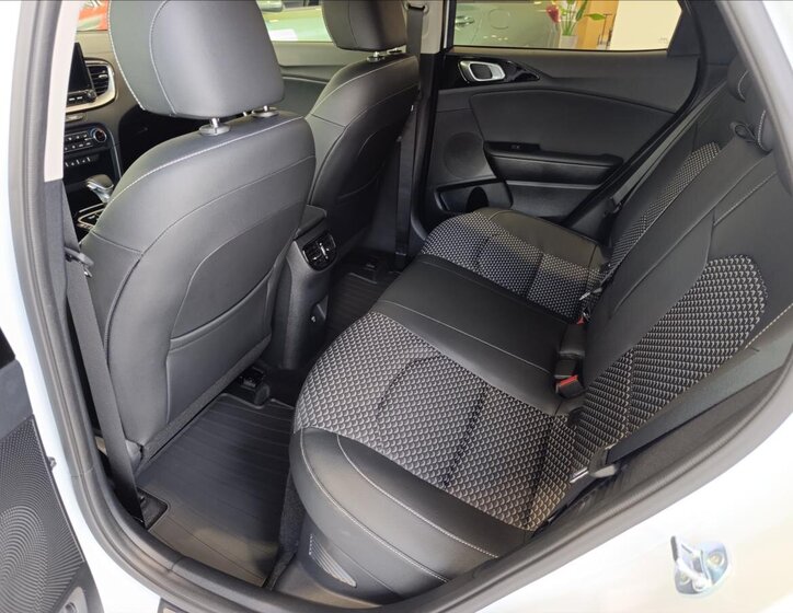 KIA XCeed Hatchback 1,6 l 77 kw