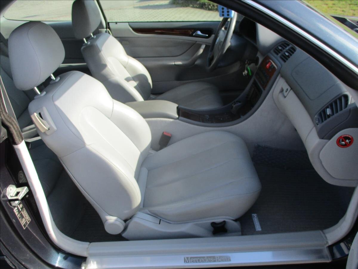 Mercedes-Benz CLK Kupé 2,0 l 120 kw