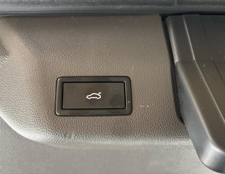 Volkswagen Multivan Kombi 2,0 l 110 kw