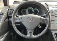 Toyota Corolla Verso 14