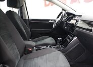 Volkswagen Touran MPV 1,5 l 110 kw