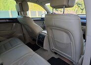 Volkswagen Touareg SUV / Terénní 4,1 l 250 kw