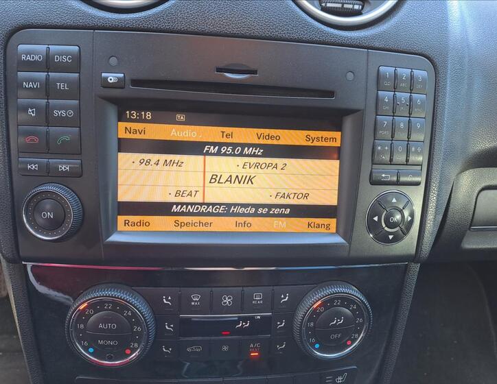 Mercedes-Benz Třídy M 9