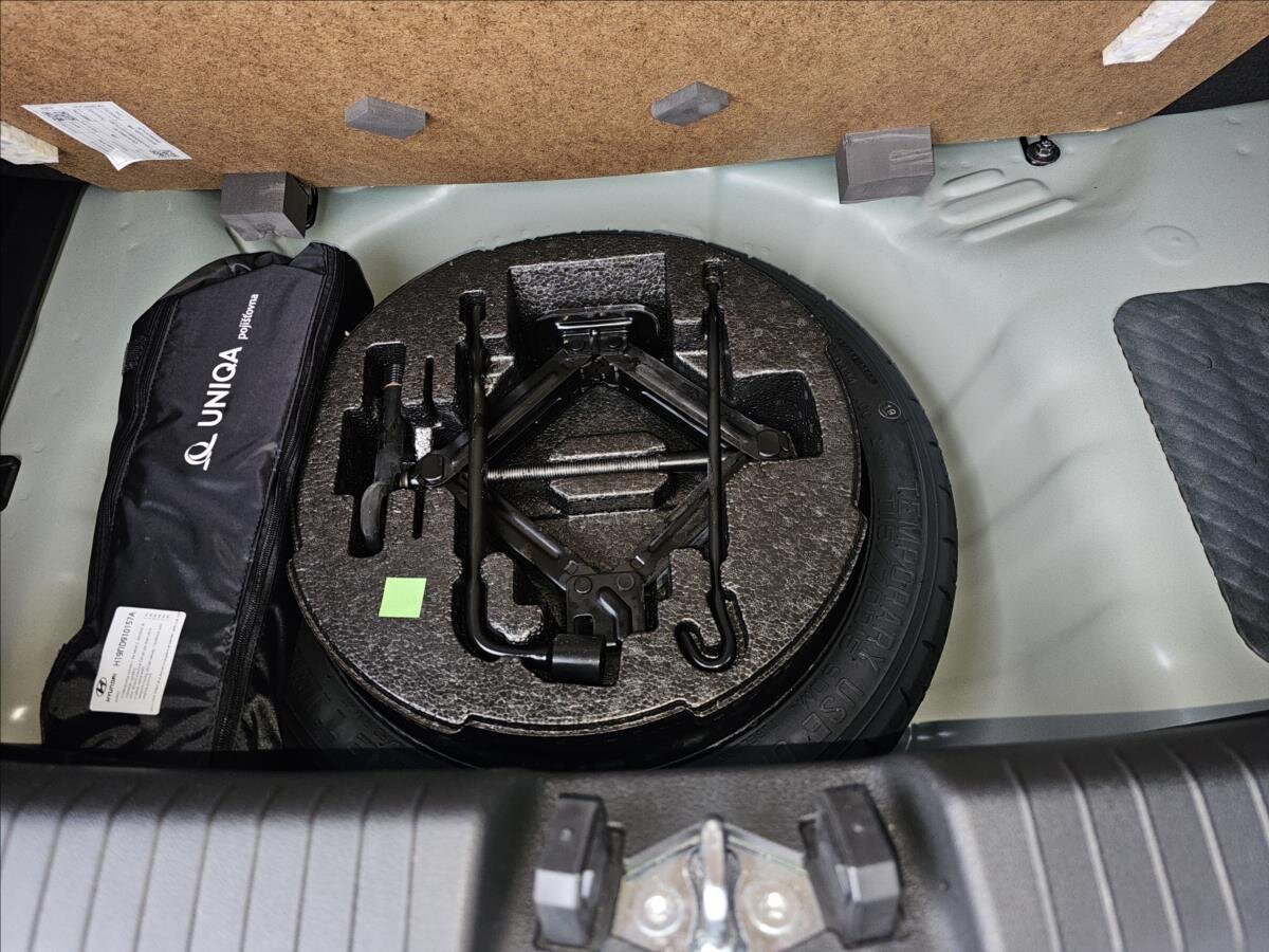 Hyundai i10 Hatchback 998,0 46 kw