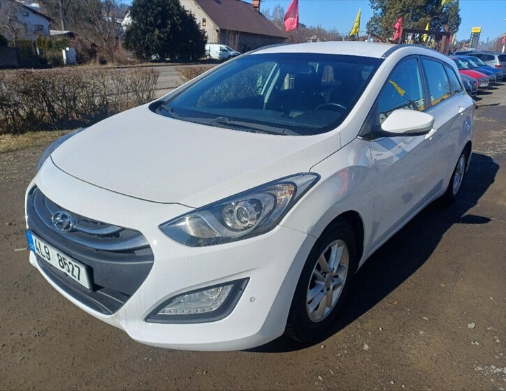 Hyundai i30 Kombi 1,6 l 81 kw