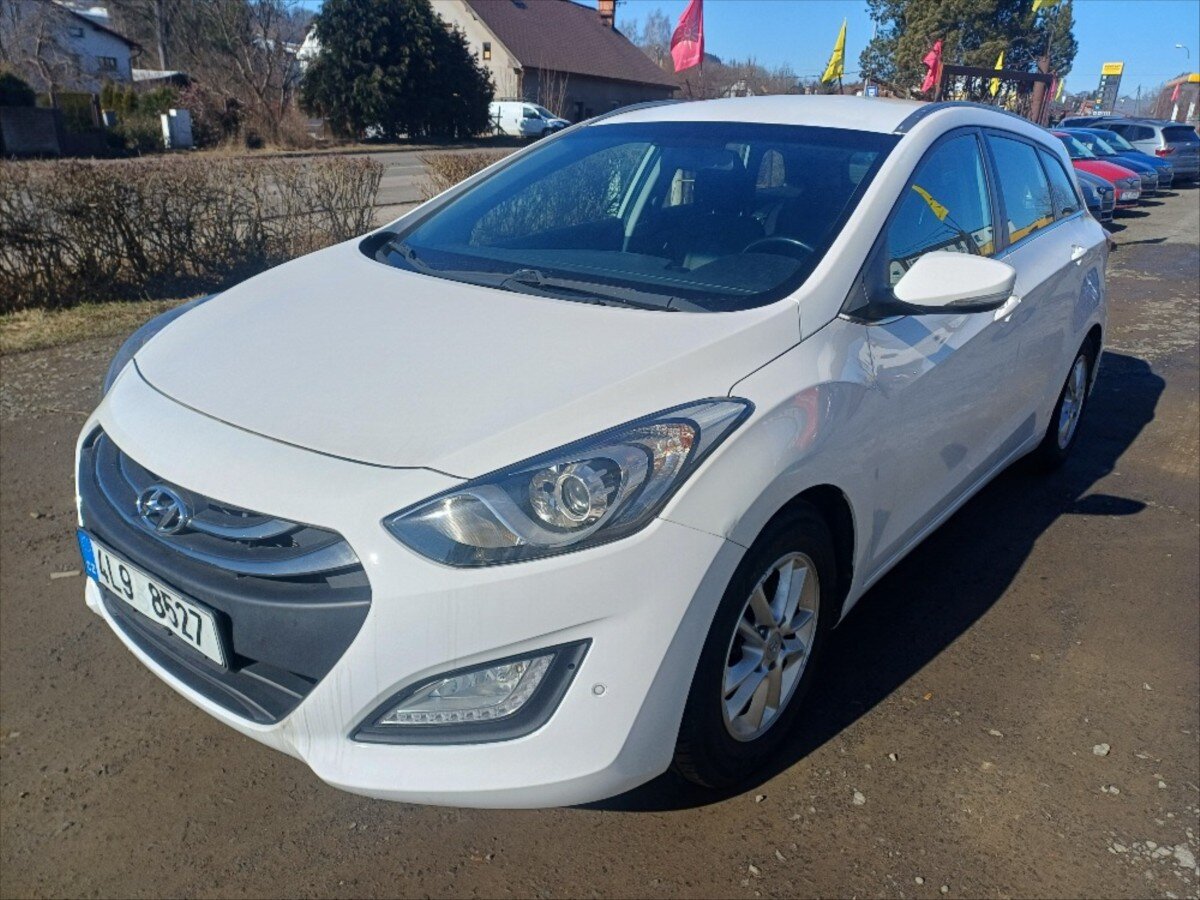 Hyundai i30 Kombi 1,6 l 81 kw