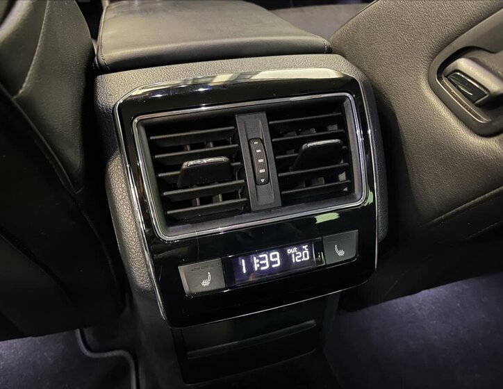 Škoda Superb Kombi 1,6 l 88 kw