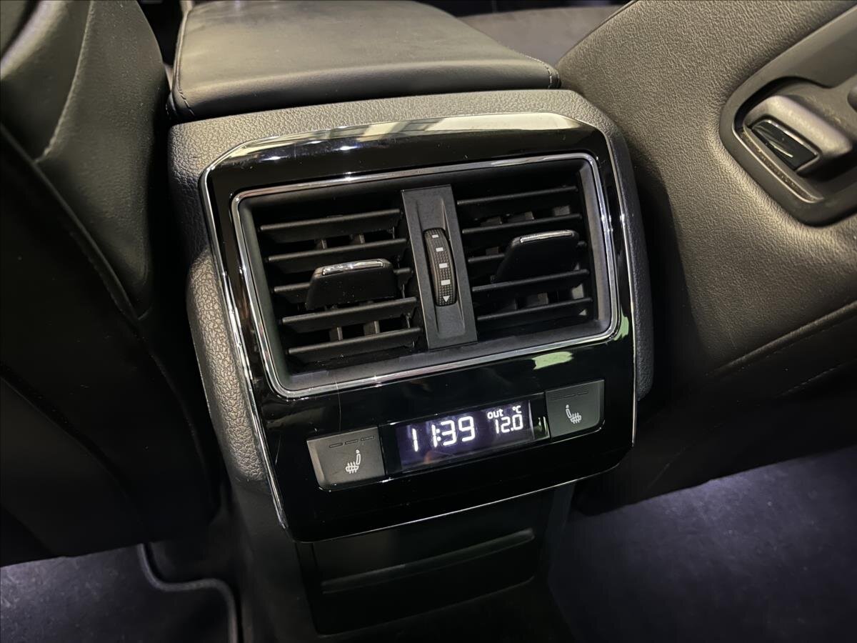 Škoda Superb Kombi 1,6 l 88 kw