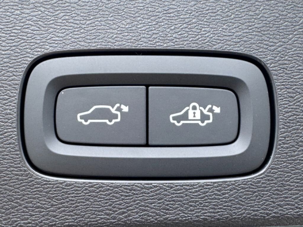 Volvo V60 Kombi 2,0 l 145 kw