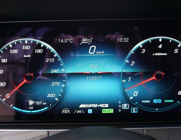 Mercedes-Benz Třídy E Sedan / Limuzína 3,0 l 320 kw