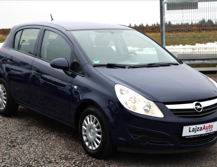 Opel Corsa Hatchback 998,0 44 kw