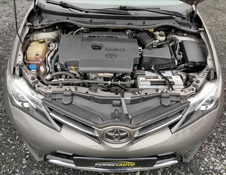 Toyota Auris 35