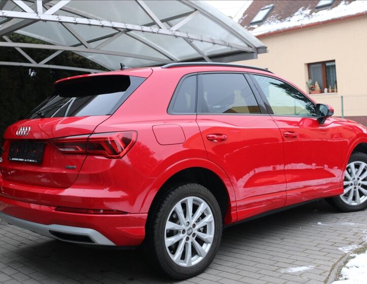 Audi Q3 SUV / Terénní 2,0 l 140 kw