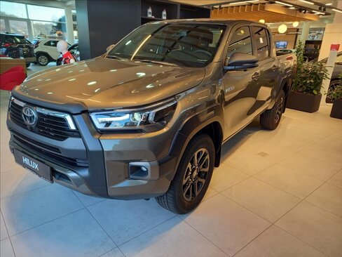 Toyota Hilux Ostatní 2,8 l 150 kw