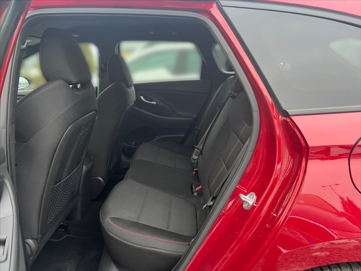 Hyundai i30 Kombi 998,0 88 kw