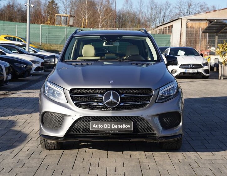 Mercedes-Benz GLE SUV / Terénní 3,0 l 190 kw