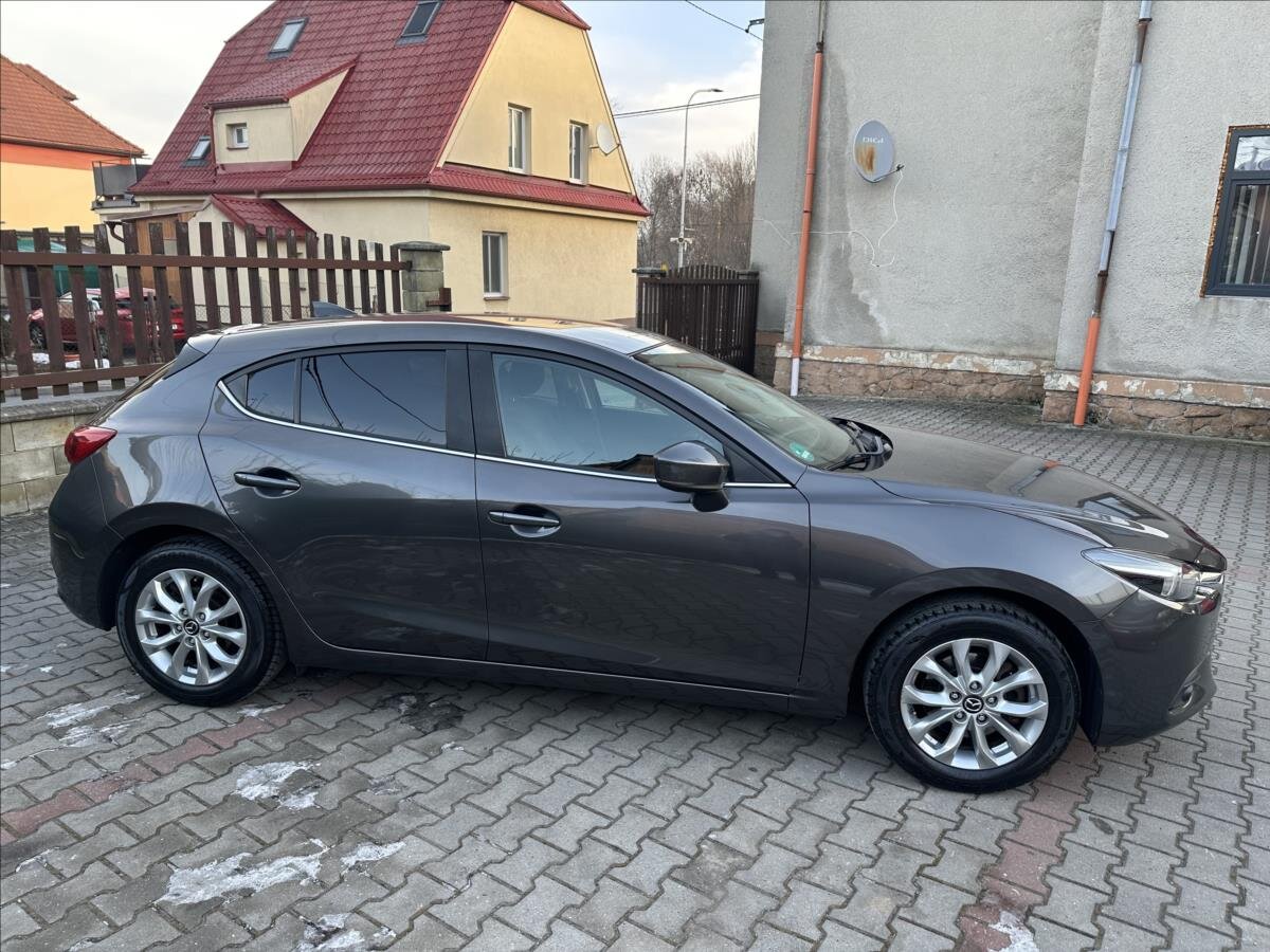 Mazda 3 Hatchback 2,0 l 88 kw